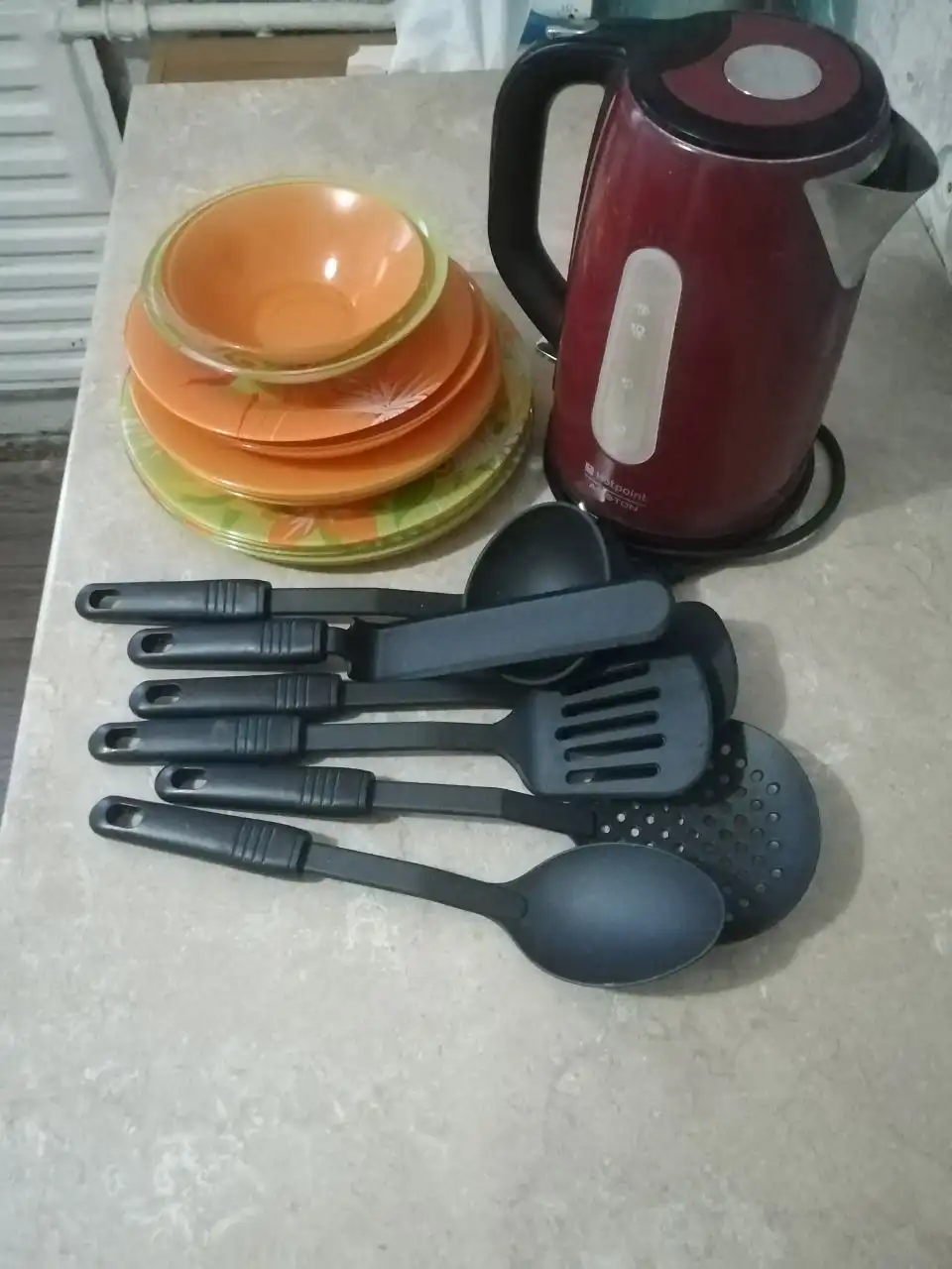 Продажа б/у посуды в хорошем состоянии - Посуда (Для дома и дачи) в Владивосток