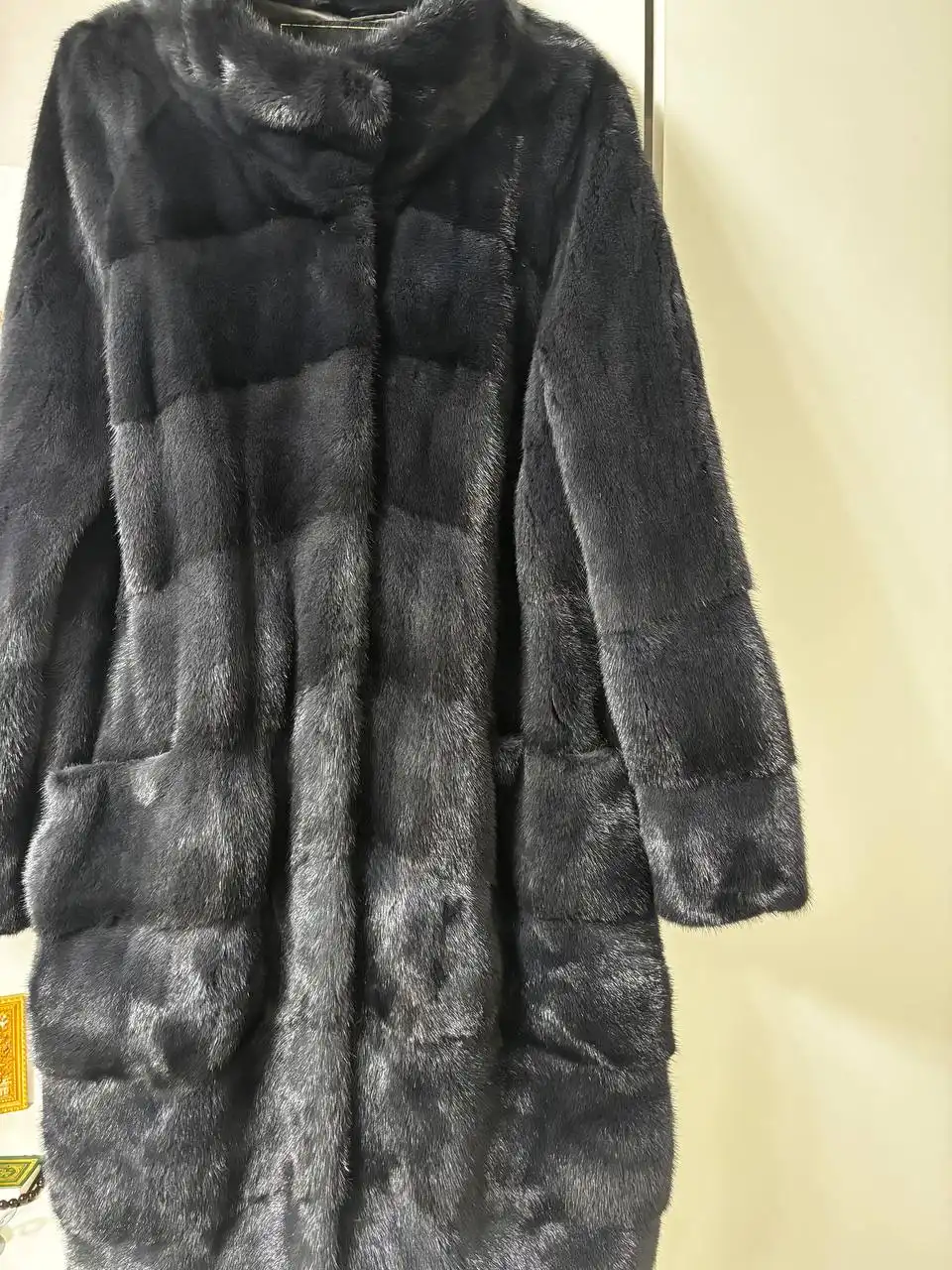 Продам норковую шубу размер 50-54 цвет графит - Верхняя одежда (Одежда) в Владивосток