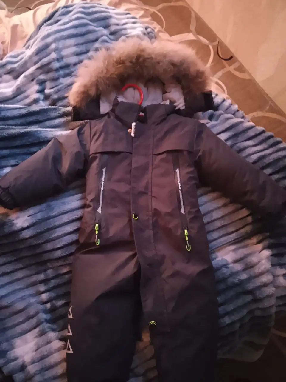 Продам комбинезон новый размер 86 - Детская одежда (Одежда) в Владивосток