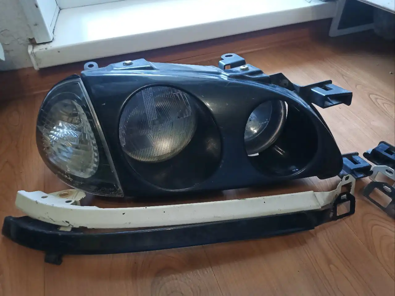 Продам редкие японские фары Active Sport на Toyota Caldina ST210 ST215 - Запчасти (Авто) в Владивосток