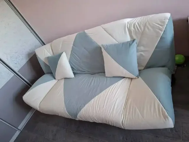 Продам диван в хорошем состоянии - Ремонт и стройматериалы в Владивосток