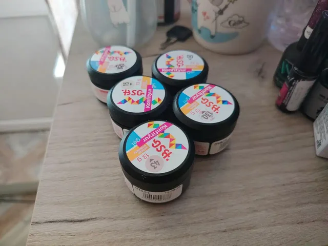 Продам все что на фото - DVD диски в Владивосток