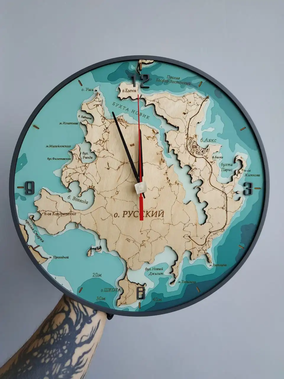 Двухслойные и многослойные часы с гравировкой - Часы (Барахолка) в Владивосток