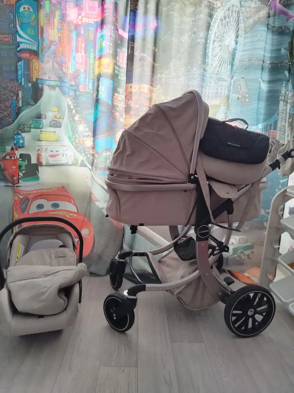 Продам Коляску Luxmom 3в1 - Коляски (Товары для детей) в Владивосток