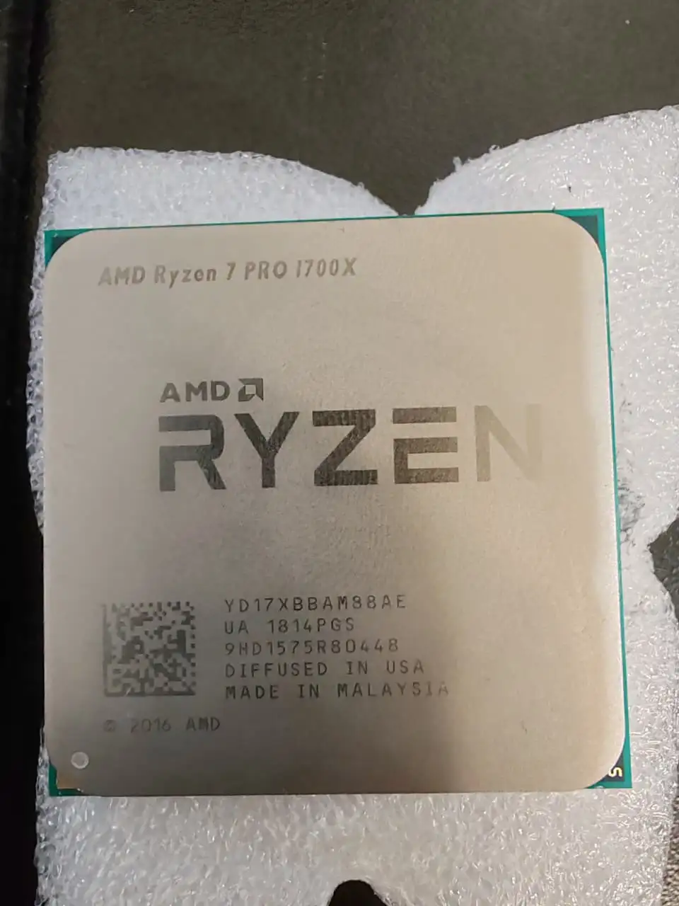 Продам процессор AMD Ryzen 7 PRO X - Компьютерные комплектующие (Электроника) в Владивосток