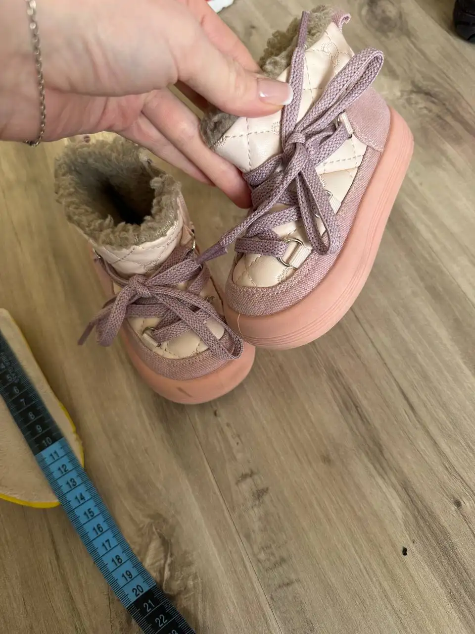 Детская обувь б/у разных размеров - Обувь (Товары для детей) в Владивосток