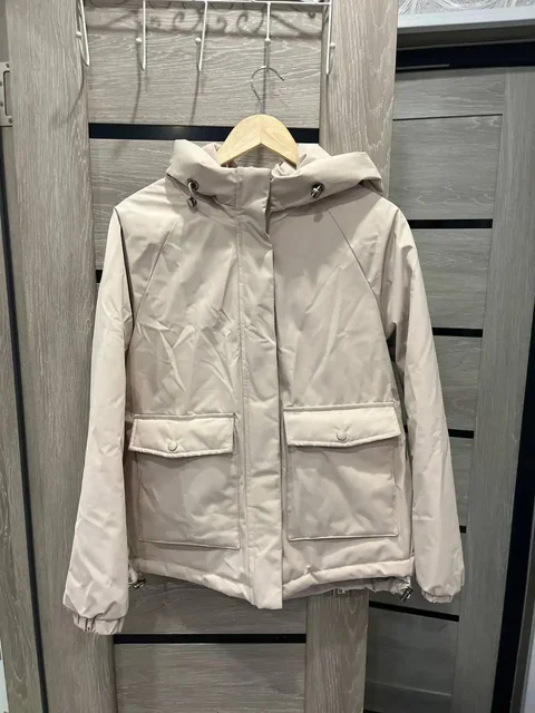 Продажа куртки на весну/осень - Верхняя одежда и джинсы в Владивосток