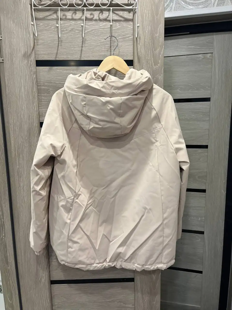 Продажа куртки на весну/осень - Верхняя одежда (Одежда) в Владивосток