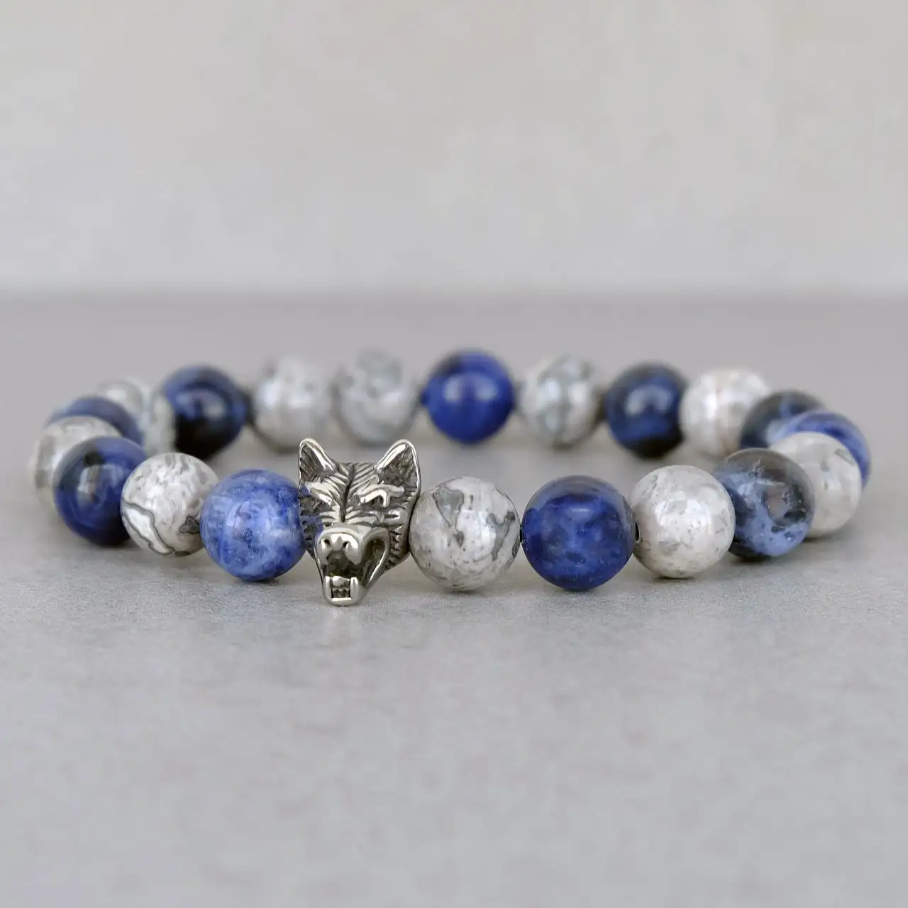 Браслеты из натуральных камней - Аксессуары (Барахолка) в Владивосток