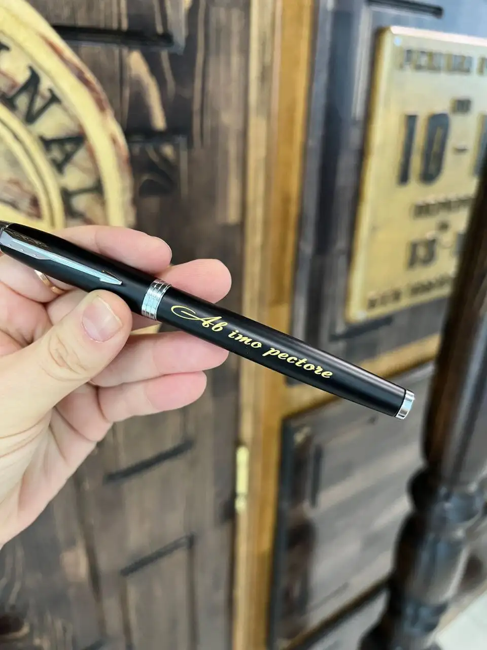 Оригинальные ручки Паркер и Пьер Кардин с гравировкой - Коллекционирование/Письменные принадлежности (Хобби и отдых) в Владивосток