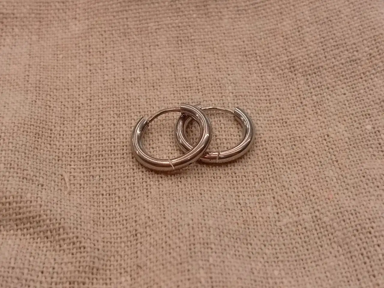 Пусеты и серьги из ювелирной стали с фианитами - Ювелирные изделия (Барахолка) в Владивосток