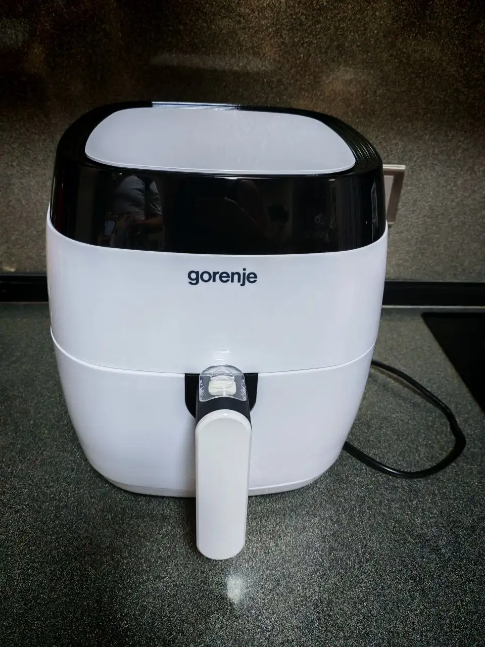 Аэрогриль Gorenje AF1409DW б/у - Техника для кухни (Барахолка) в Владивосток