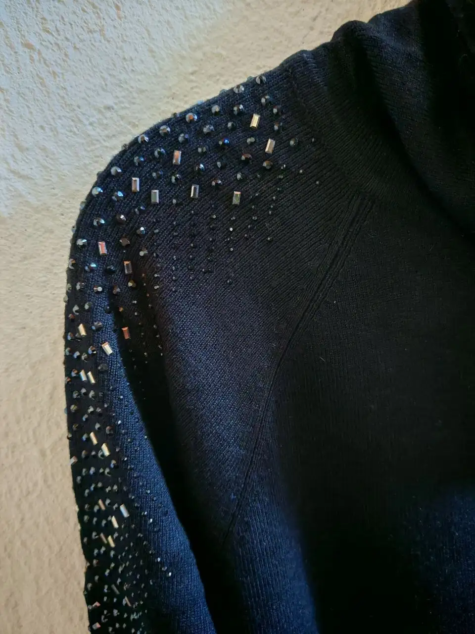 Новая кофточка с стразами размер 50-54 - Женская одежда (Одежда) в Владивосток