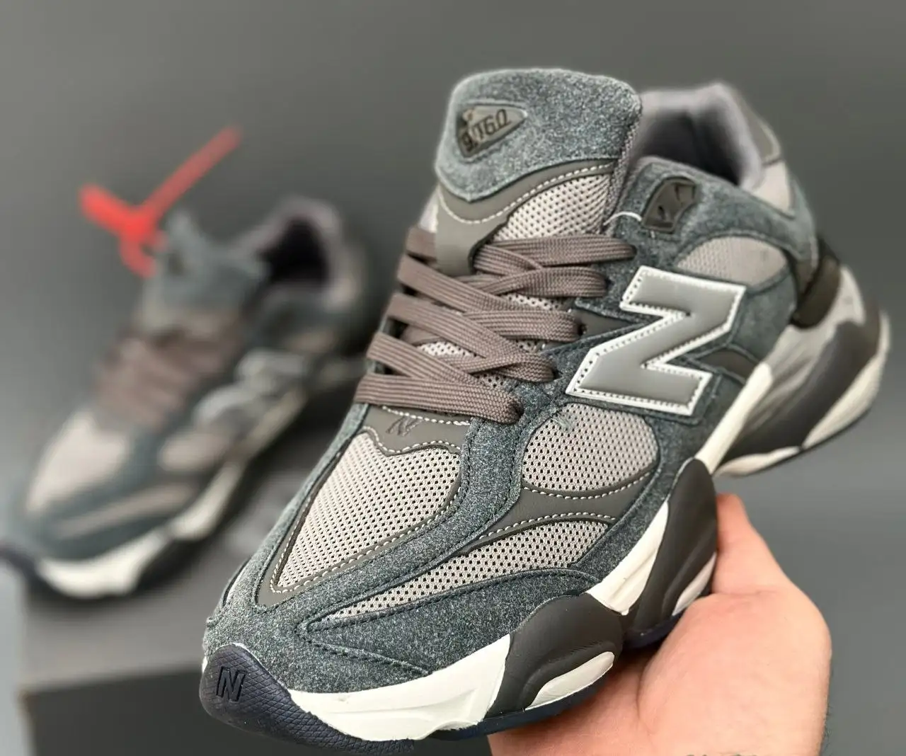 Новые детские ботинки 25.5 см - Обувь (Товары для детей) в Владивосток