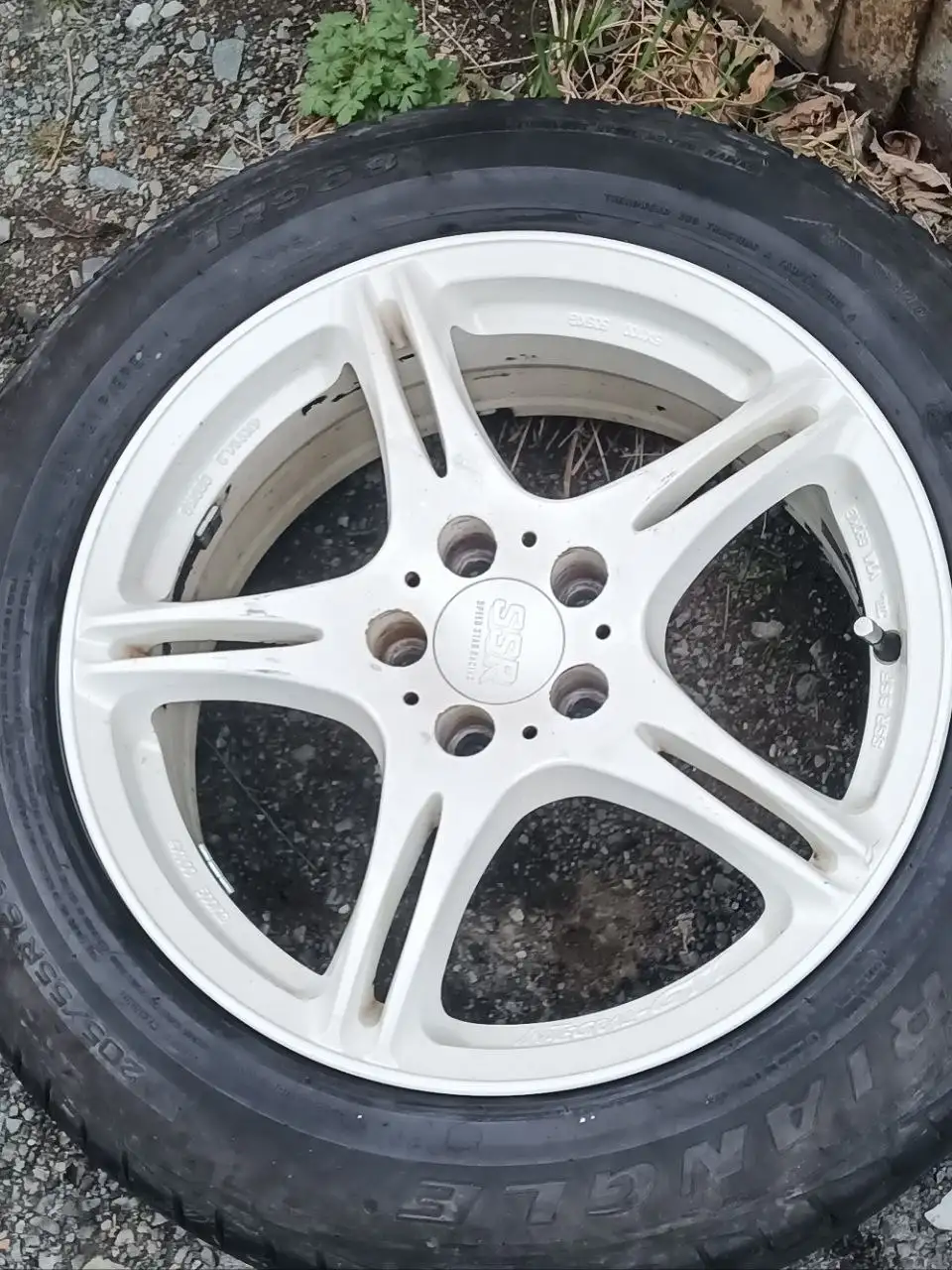 Продажа комплекта заряженных колес SSR gt1-интеграл с резиной Triangle - Диски и колеса (Запчасти) в Владивосток