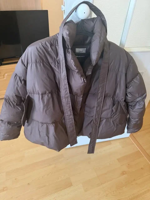 Куртка весенняя 42 размера - Обувь и аксессуары в Владивосток