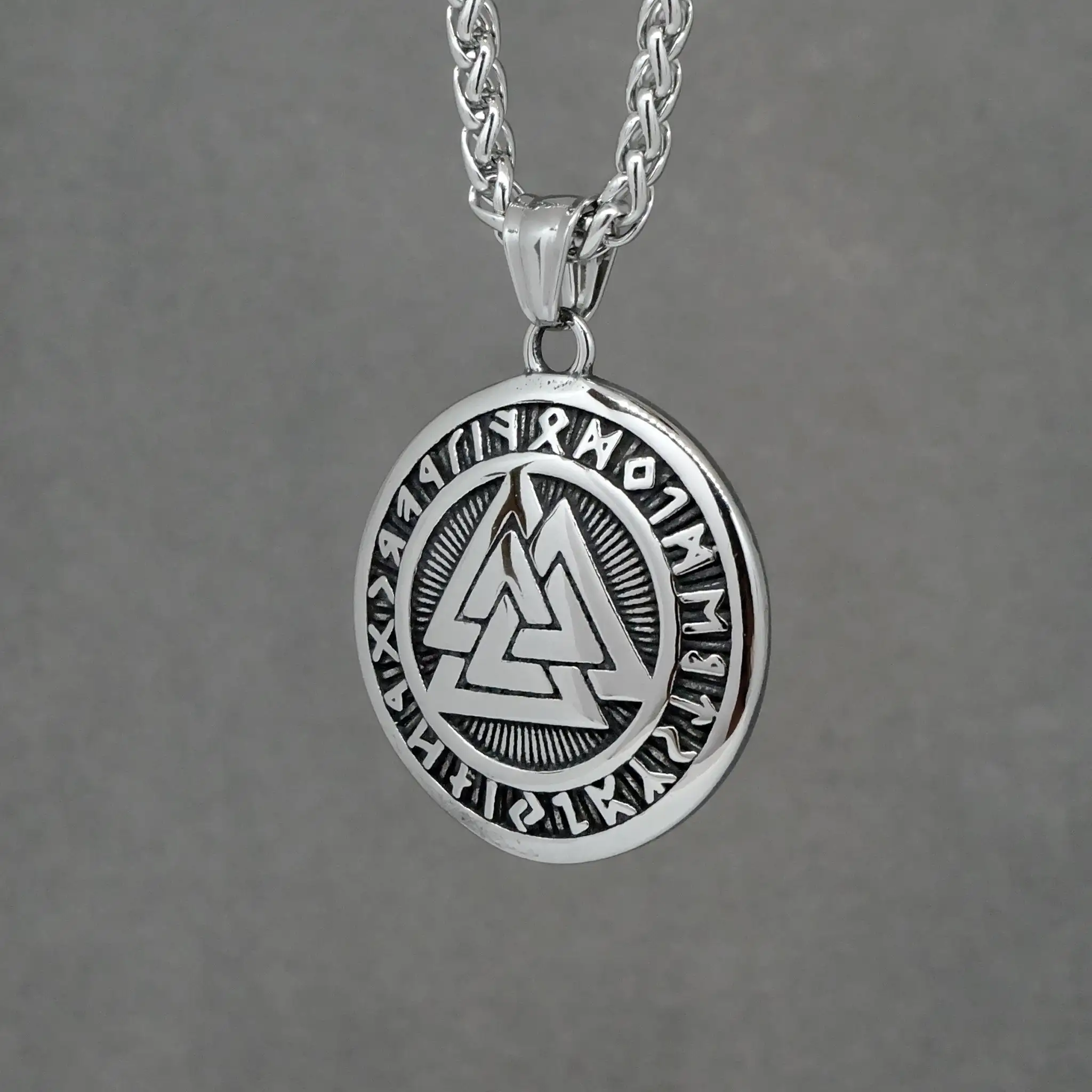 Подвески из ювелирной стали - null (Барахолка) в Владивосток