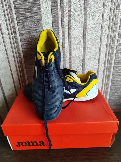 Футзалки 41 размера (маломерки) - Спорт и отдых в Владивосток