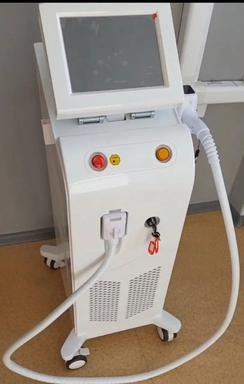 Продам диодный лазер Hybrid Laser б/у 1 месяц - Оборудование для салона красоты (Готовый бизнес и оборудование) в Владивосток