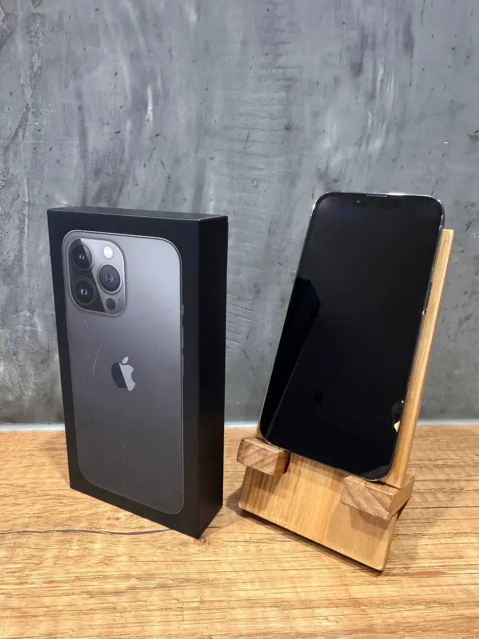 Apple iPhone 13 Pro 128Gb Graphite - Смартфоны и планшеты (Электроника) в Владивосток