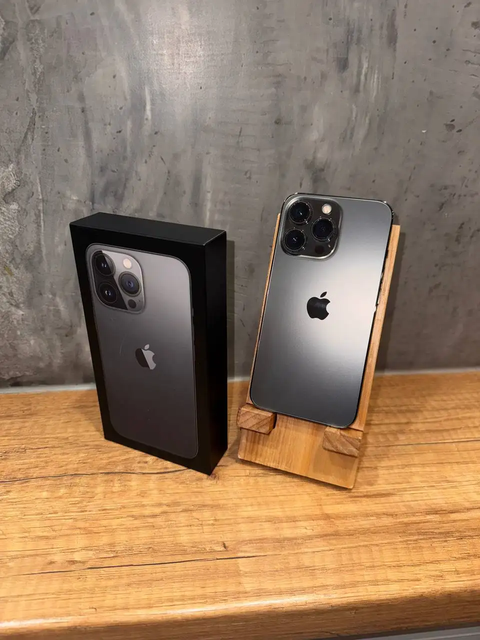 Apple iPhone 13 Pro 128Gb Graphite - Смартфоны и планшеты (Электроника) в Владивосток
