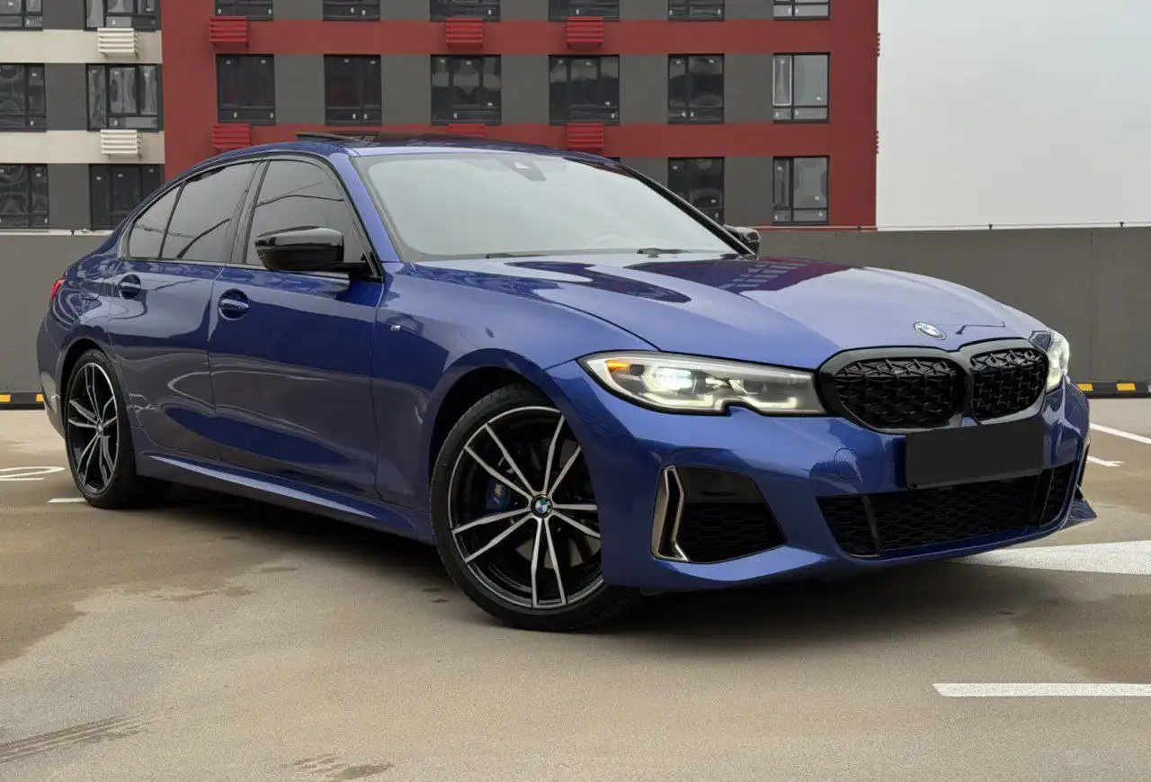 BMW 3 Series бензин 3.0 с пробегом 20 000 км