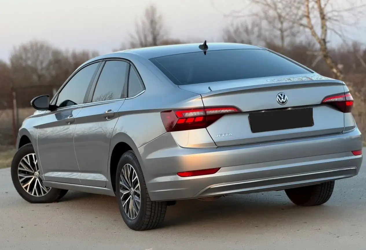 Volkswagen Jetta 2017 - Авто в Тюмень