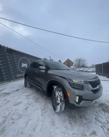 Kia Seltos 2020 автомат полный привод - Автобус в Тюмень