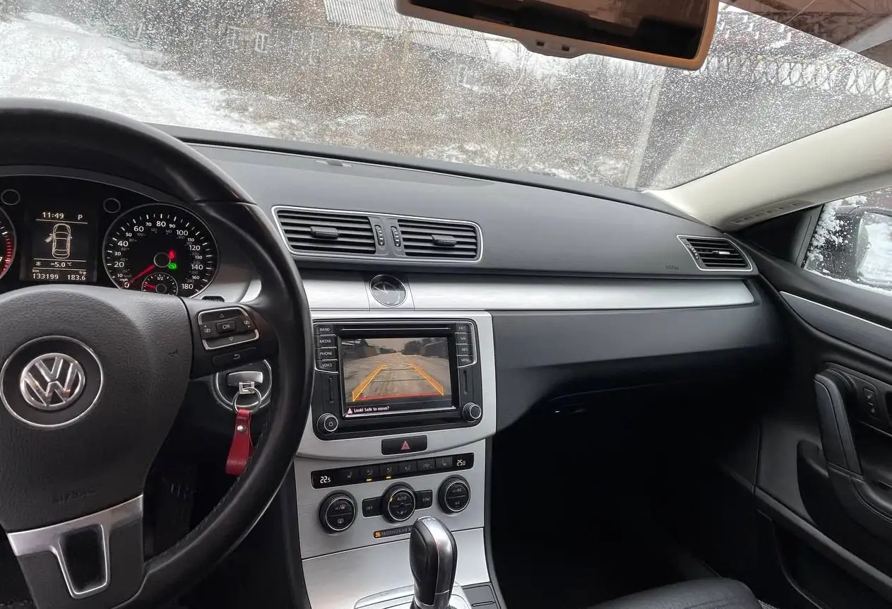 Продажа Volkswagen Passat 2015 года - Легковые автомобили (Авто) в Тюмень