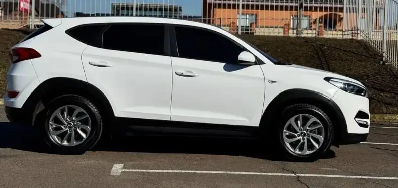 Hyundai Tucson 2018 2.0 CRDi 4WD автомат дизель - Внедорожники/кроссоверы (Авто) в Тюмень