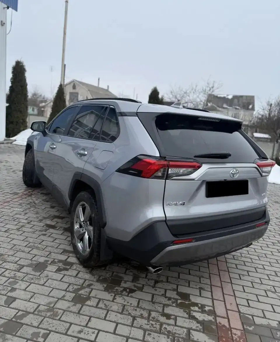 Toyota RAV4 2021 - Легковые автомобили (Авто) в Тюмень