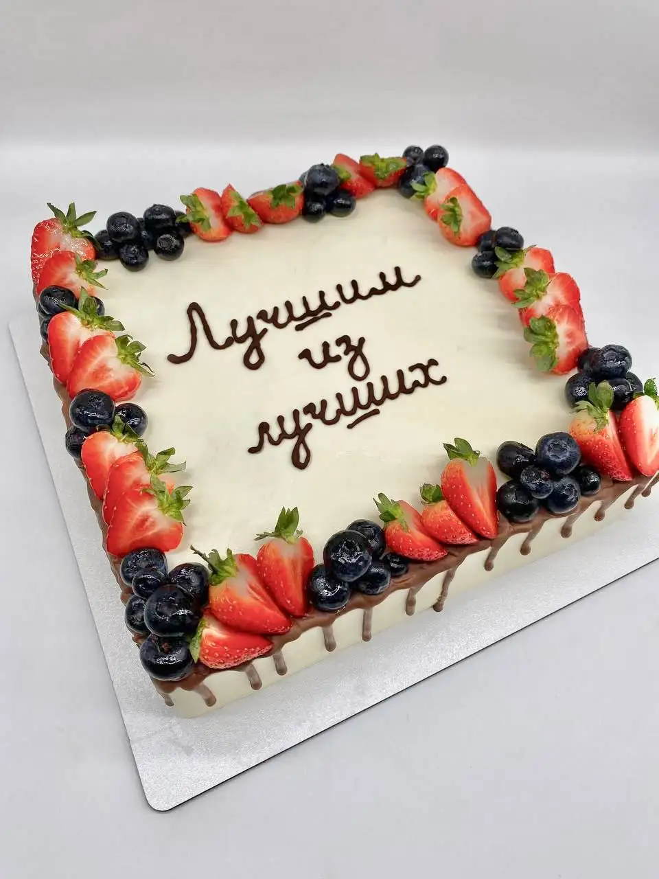 Торты и десерты на заказ - Услуги в Тюмень