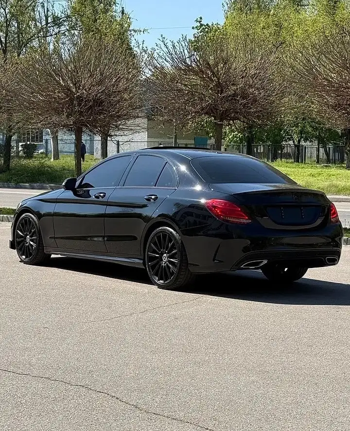 Mercedes-Benz C300 AMG 2018 - Авто в Тюмень