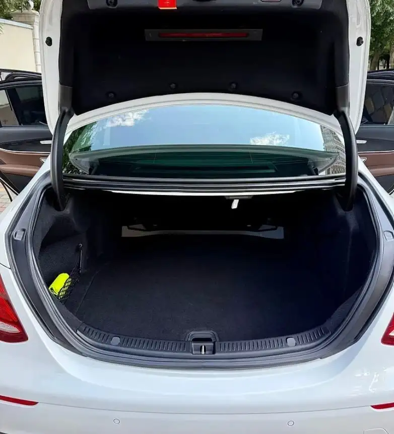 Mercedes-Benz E220d W213 2016 - Авто в Tyumen