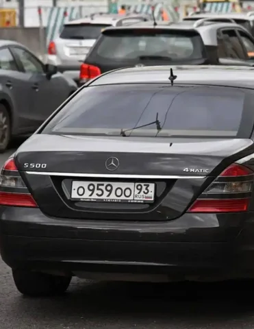 Автомобильный номер 001/002 за 999000 руб. в Краснодаре - Компрессоры в Краснодар