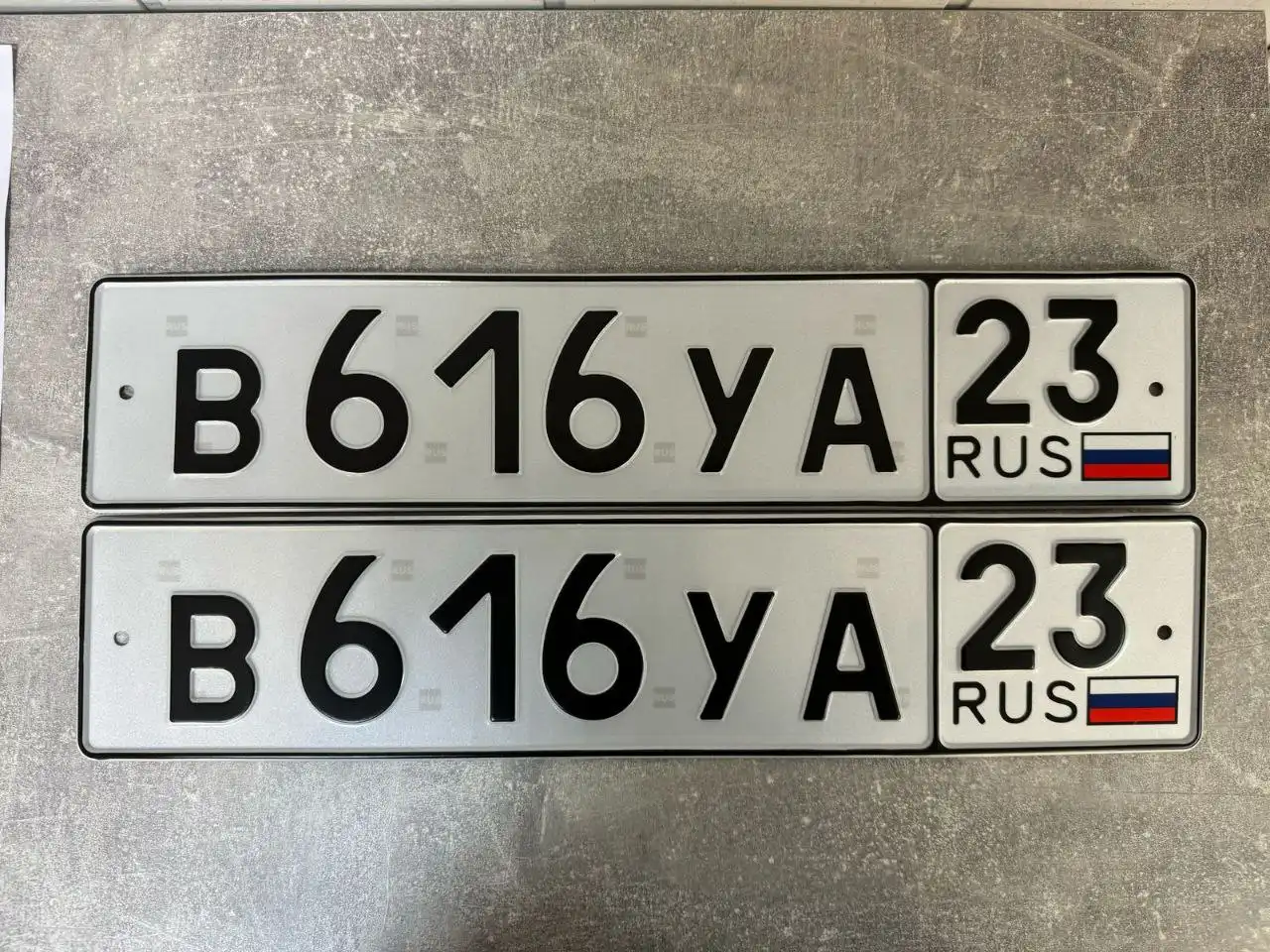 Продажа госномеров (2 шт.) - В616УА23, А818УС93