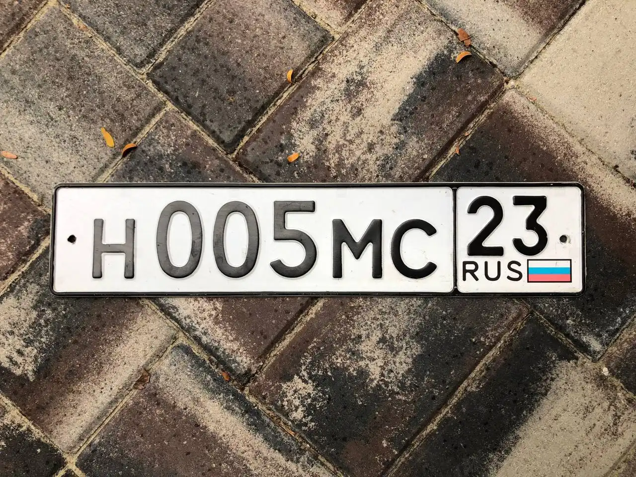 Продажа госномеров 23 93 Краснодар Сочи - Номера (Авто) в Краснодар
