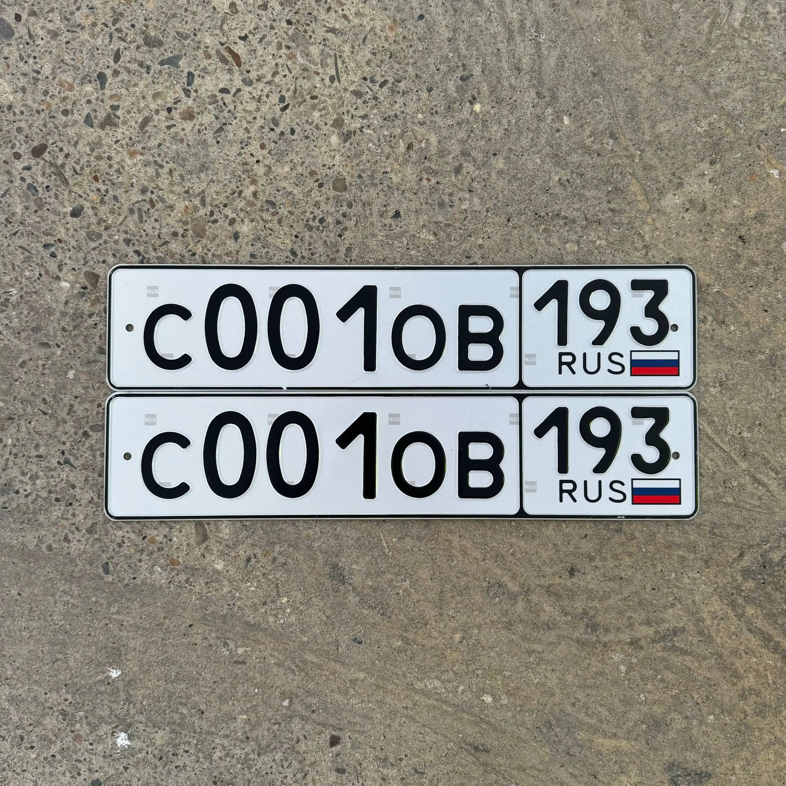 Продажа госномеров (2 шт.) - С0010В193, Р800КК193 - Номера (Госномера) в Краснодар