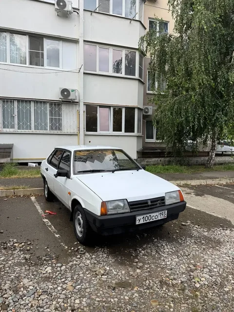 Продажа ВАЗ 2107 и ВАЗ 21099 - Запчасти для авто в Неизвестно