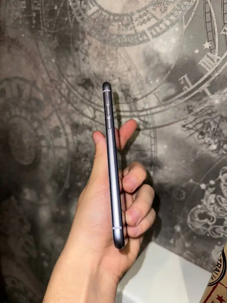 Продам Айфон 11 128 гб