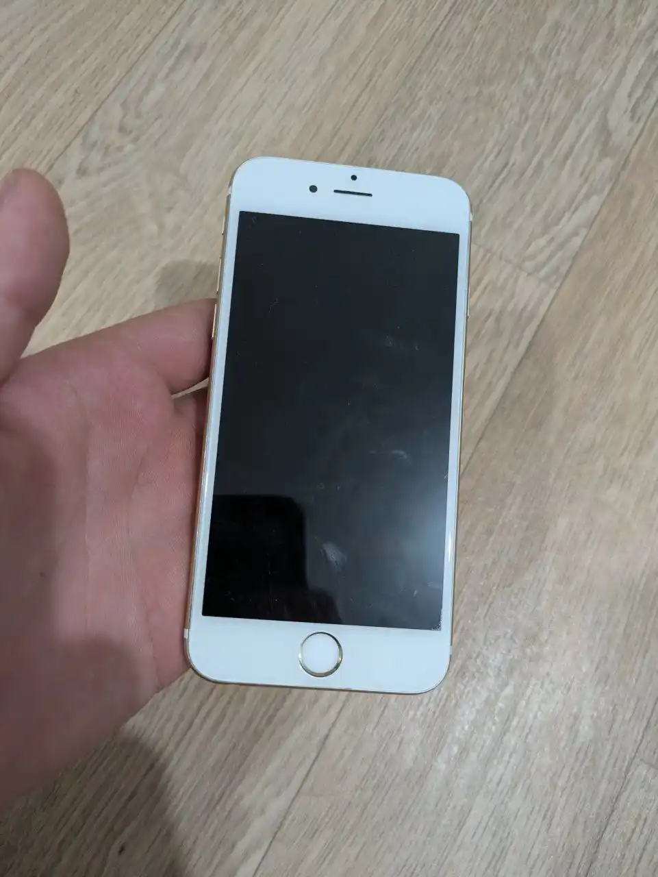 iPhone 6s на запчасти