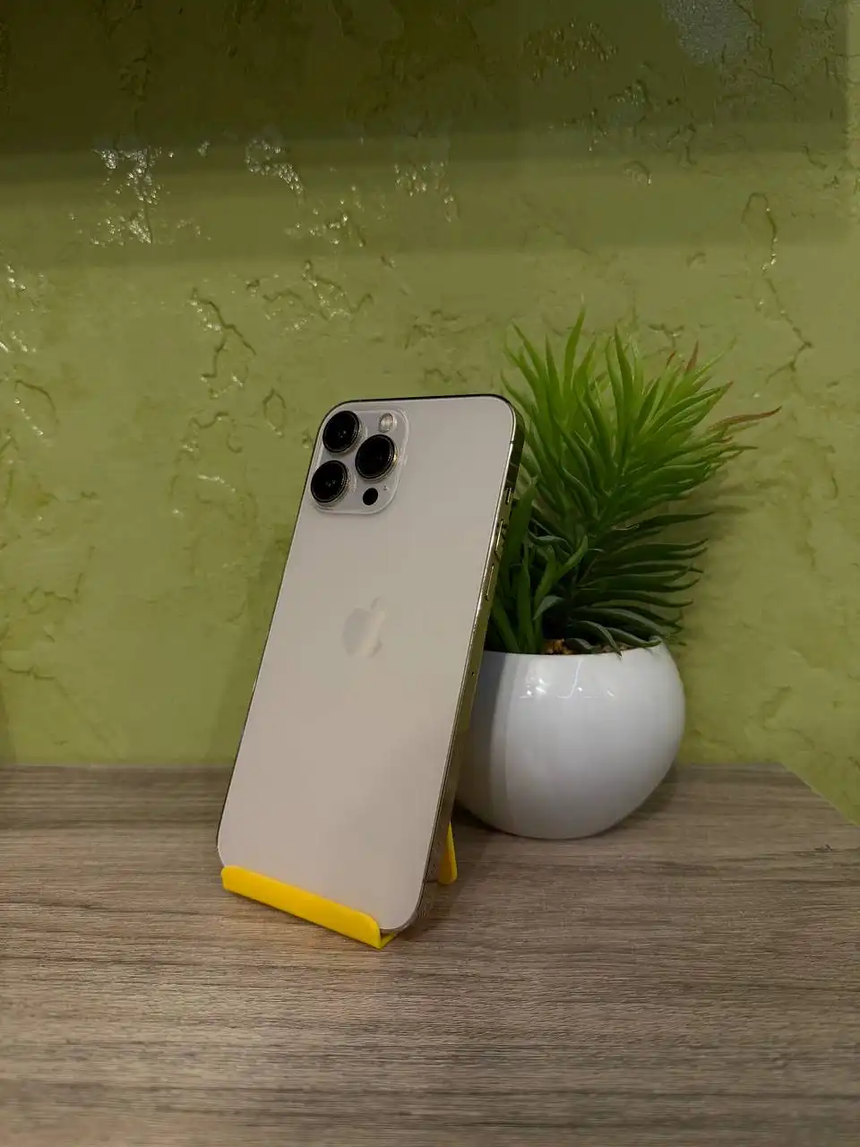 Продам iPhone 13 Pro Max 128 ГБ