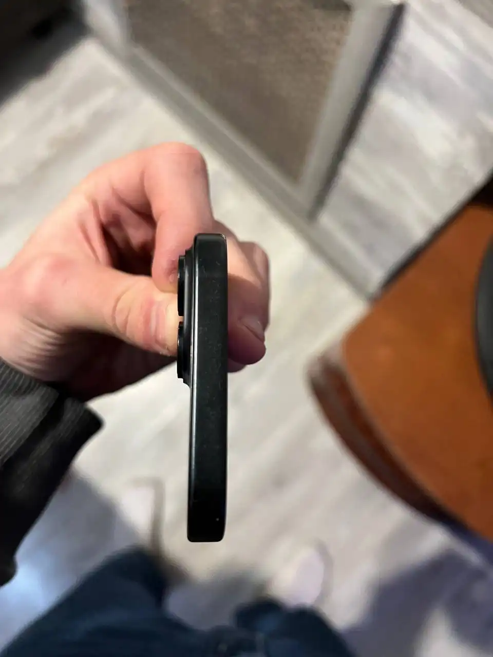 Продам айфон 15