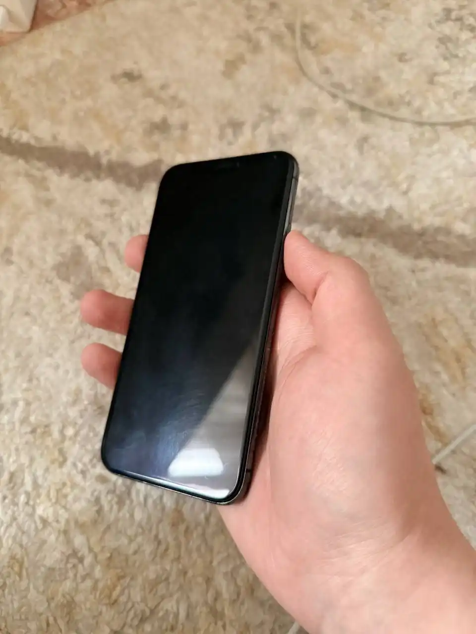 iPhone X 64 ГБ с неработающей сотовой связью