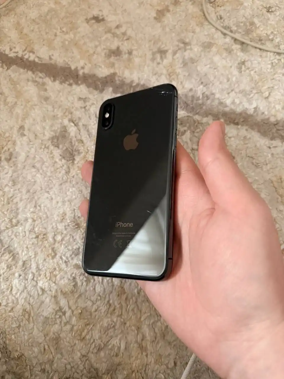 iPhone X 64 ГБ с неработающей сотовой связью