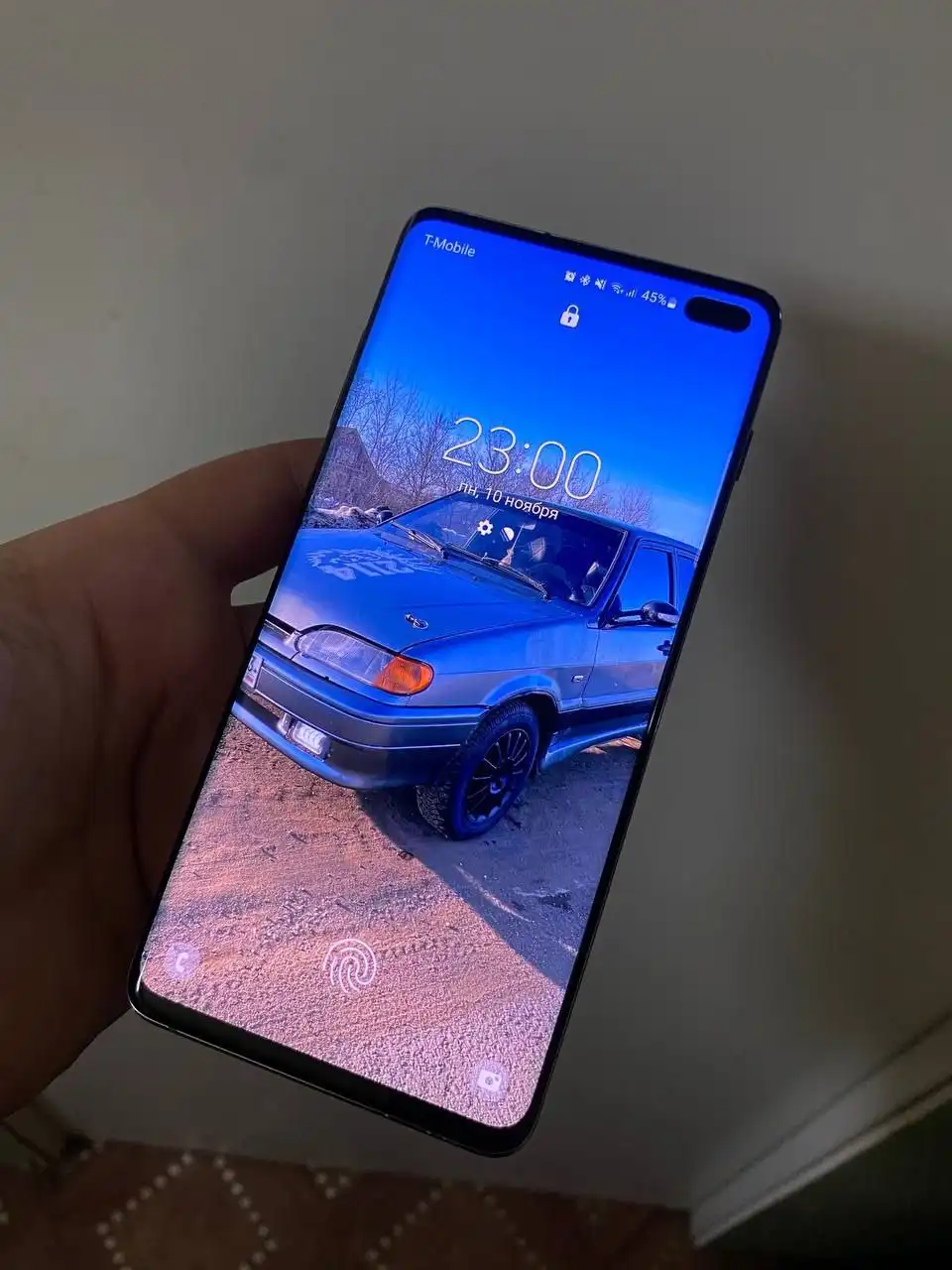 Samsung S10 Plus 8/128 обмен на iPhone