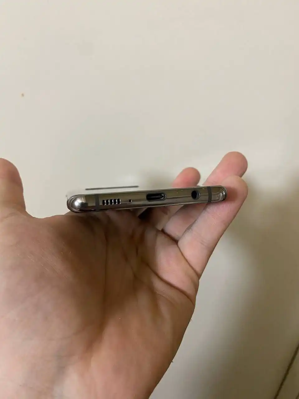 Samsung s10 plus 8/128 обмен или продажа