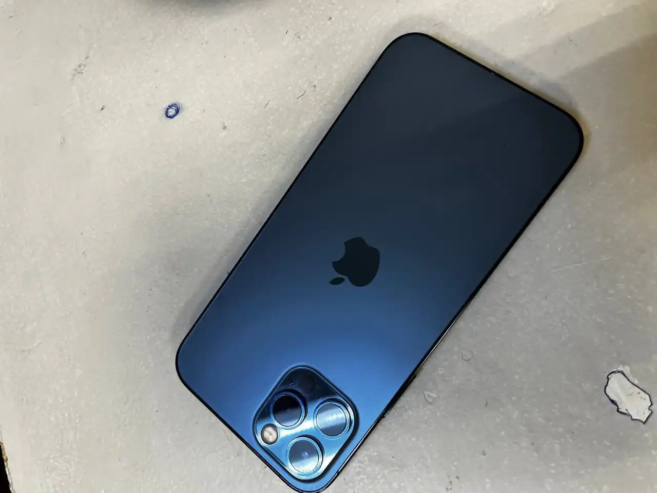 Продам iPhone 12 Pro 256 ГБ