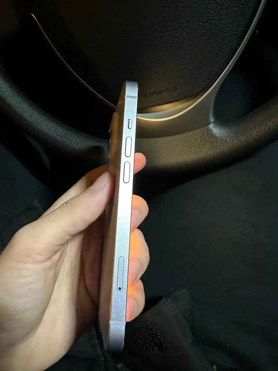 Продам или обменяю iPhone 14 128 ГБ