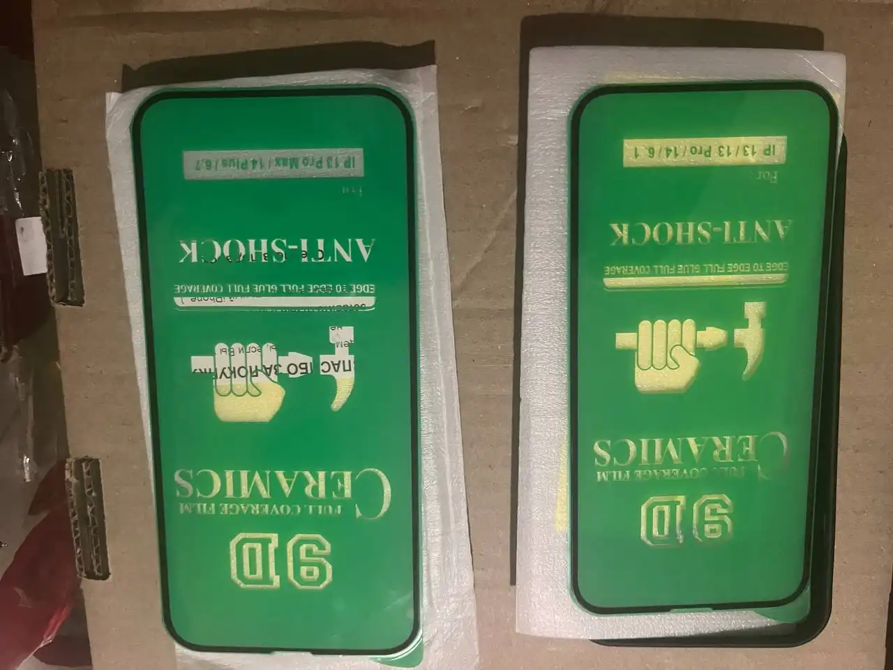 Корпус от iPhone XR и чехлы для iPhone 13